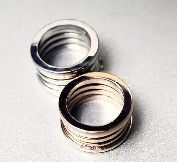 Underbara 100 % elastiska varumärke strass vigselringar gemensamma varumärke kvinnor Vintage smycken Den senaste 18k roséguld Ring