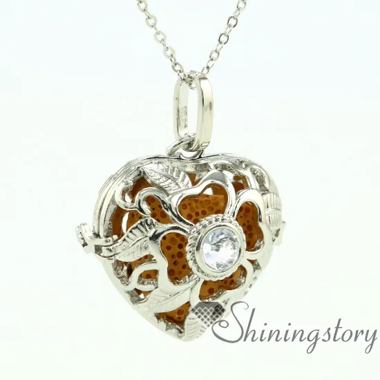 Ball Four Clover Essential Oil Diffuser Necklace Perfume Lockets