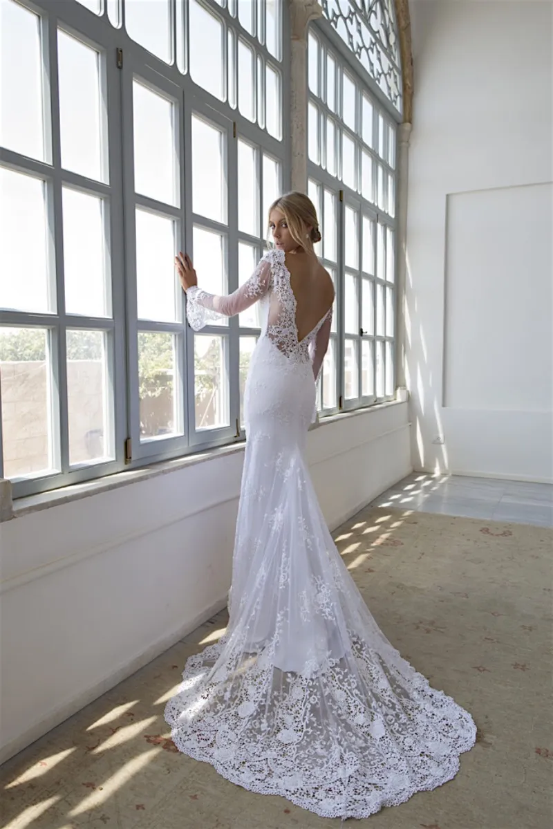 Riki Dalal 2019 Mermaid Split Abiti da sposa Maniche lunghe Sheer V Neck Full Applique in pizzo Abiti da sposa Backless Vintage Abito da sposa lungo