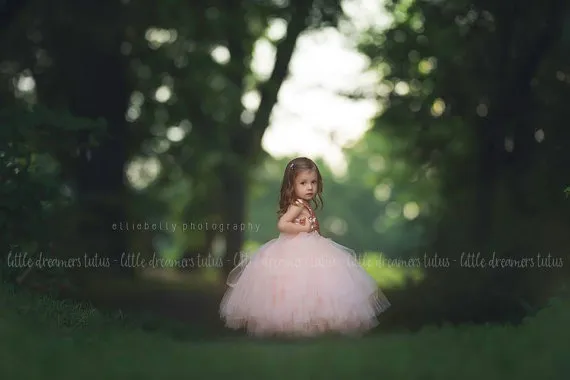 Rose Gold Cekiny Blush Tutu Flower Girls Dresses Puffy Spódnica Pełna długość Małe Toddler Infant Wedding Party Communion Forml Dress