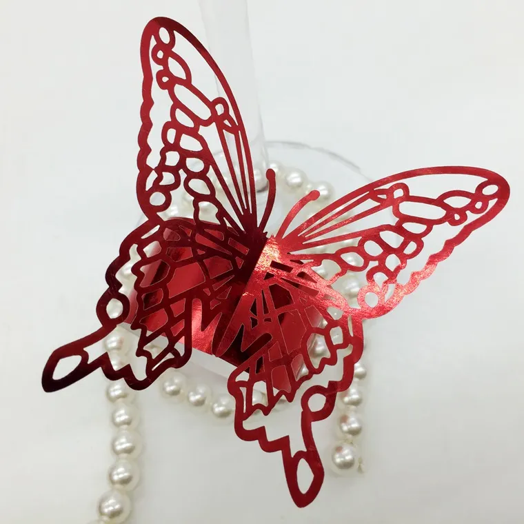 F8 Laser Cut Hollow Butterfly Papper Kort Servett Ring Serviette Buckle Holder Hotell Bröllopsfest Favorit Dekoration