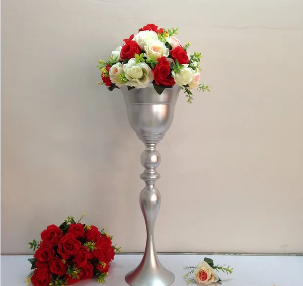 Vase menatl trompette pour les événements de fête, vases à fleurs pour centres de table de mariage