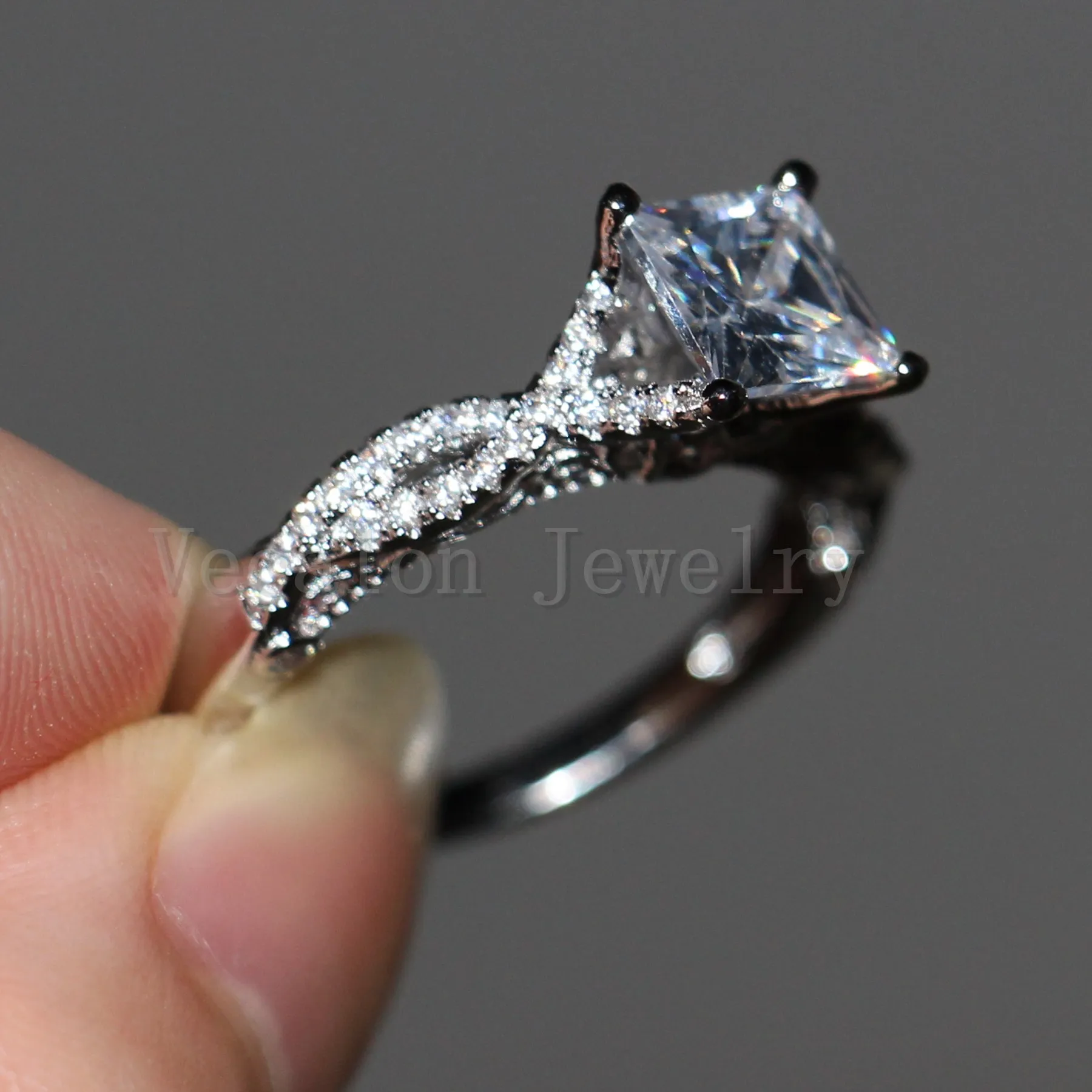 Vecalon 2016 낭만적 인 골동품 여성 반지 2CT 시뮬레이션 된 다이아몬드 CZ 925 스털링 실버 약혼 결혼식 밴드 반지 여성을위한