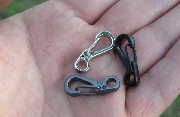 500 Stück Mini-Rucksackverschlüsse, Kletterkarabiner, EDC-Schlüsselanhänger, Camping-Flaschenhaken, Paracord, taktische Überlebensausrüstung