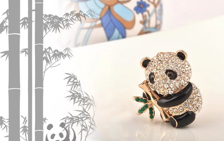 2016 한국 새로운 리스팅 패션 쥬얼리 도매 핀 브로치를위한 섬세한 모조 다이아몬드 팬더 브로치