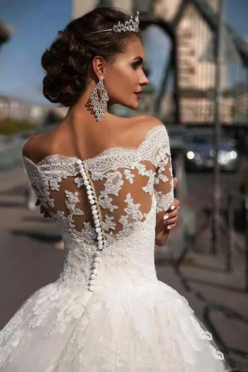 Arabic Vestido De Novia Lace Wedding Dresses Vintage Sexy Off The Shoulder Short Sleeves Aplliques See Through Back Robe De Mariage Gowns