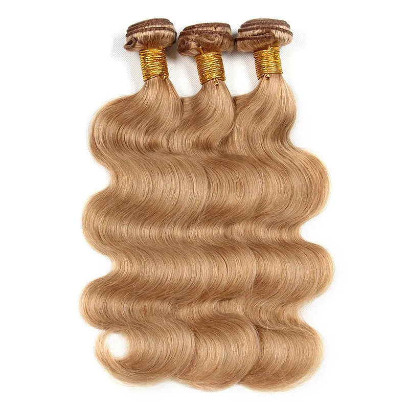 Couleur pure Honey Blonde # 27 Bundles de cheveux humains avec fermeture en dentelle 4x4 Extension de cheveux brésiliens ondulés avec fermeture Blonde fraise