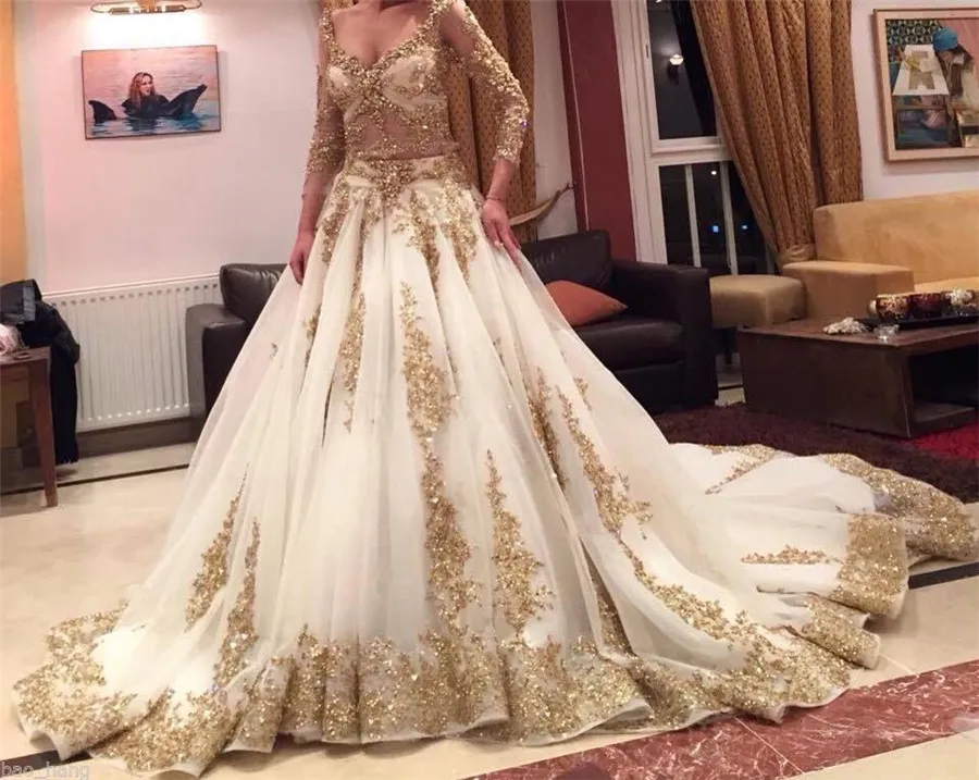 Luksusowy Kopciuszek dwa kawałki długie rękawie V Szyjka arabska muzułmańska suknia ślubna suknia balowa złota koronki koraliki ślubne suknie ślubne 215r