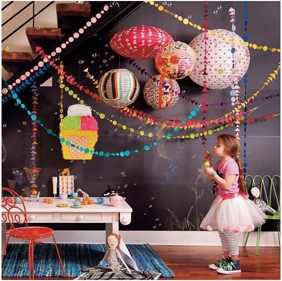 Decorative paper 2025 garlands