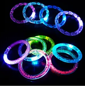 50 Unids / lote Multicolor LED Intermitente pulsera Light Up Acrylic Bangle para Party Bar Halloween, Chiristmas, Regalo de Baile Caliente 2016 Nuevo