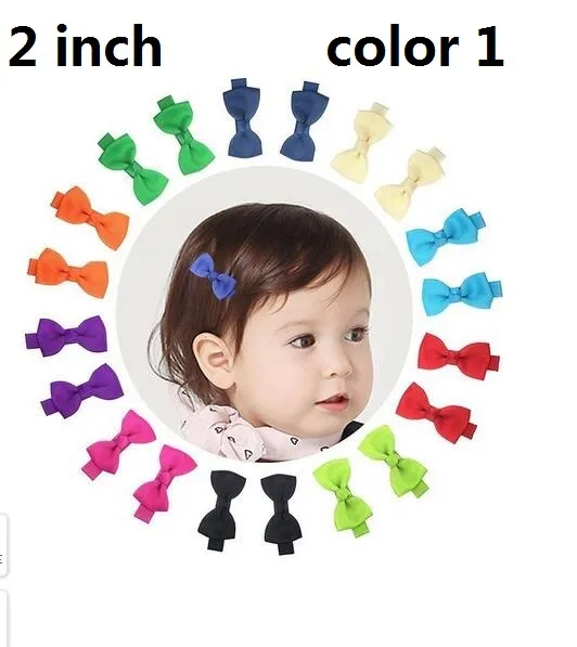 15% rabatt! 100st / 2 tum Grosgrain Ribbon Mini Boutique Hårbågar Ribbon-Wrapped Hair Clips för Baby Girls Toddlers Kids Barettes 5 Style