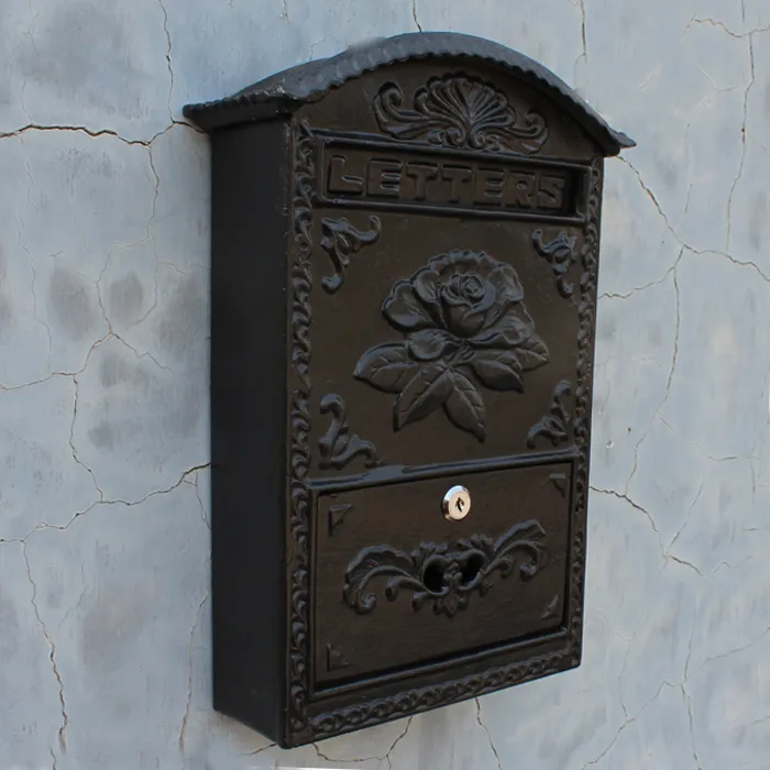 Cast Aluminum Iron Mailbox Wall Mount Garden Decoration Flower Embossed Trim Black Metal Mail Post Letters Box Postbox for Home Of6770735