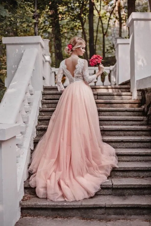 2019 plus récent fard à joues rose pays robes de mariée avec manches col en V profond illusion top dentelle appliques couleur tulle jupe robes de mariée sur mesure