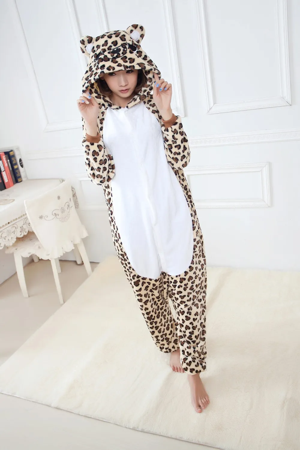 Leopardo Urso Onesies Adultos Unisex Animal Pijamas de Flanela Com Capuz Cosplay macacão Panda Pijamas Sleepwear Casa roupas macacão
