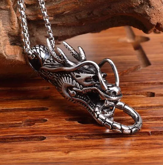 Style Punk Casting Biker tête de dragon pendentif haute qualité argent acier inoxydable collier gothique avec chaîne de boîte 3mm 24'288M