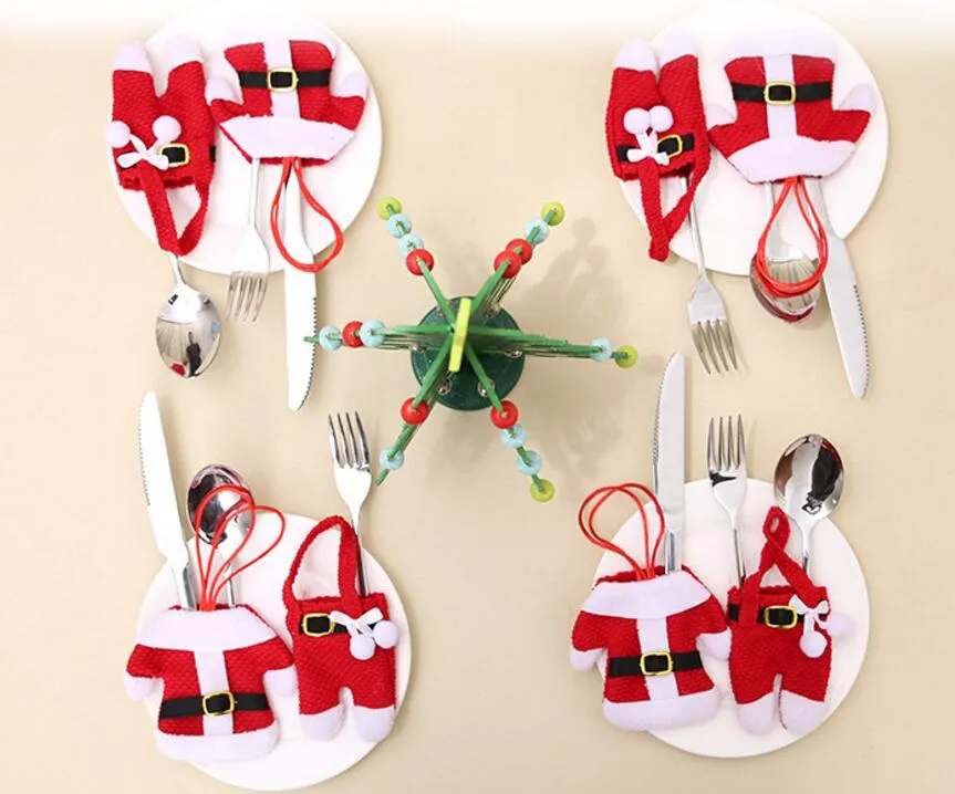 /مجموعة زخرفة عيد الميلاد للمنزل Silverware Holder Santa Metal Belt Pockets Kinife Konife Fork Absers