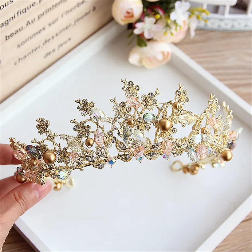 Ganze Hochzeit Braut Kopfschmuck Haarschmuck Gold Perlen Stirnband Prinzessin Krone Tiara Königin Schmuck Kristall Strass Hea2498826