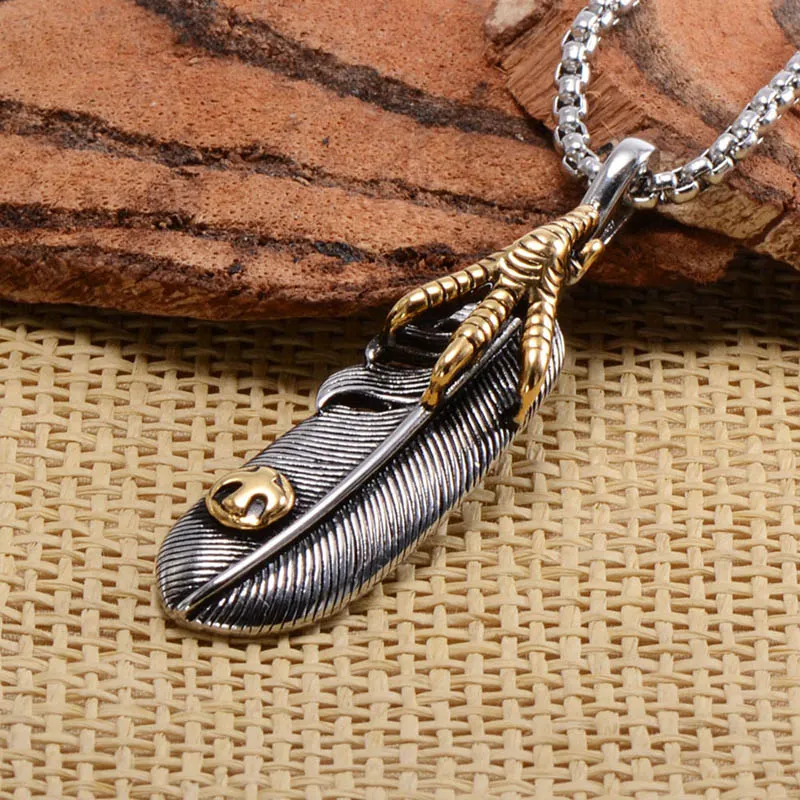 Haute qualité titane acier plume aigle griffe pendentif chaînes collier pour hommes à la mode japon Goro's Joyas mâle Bijoux252Y