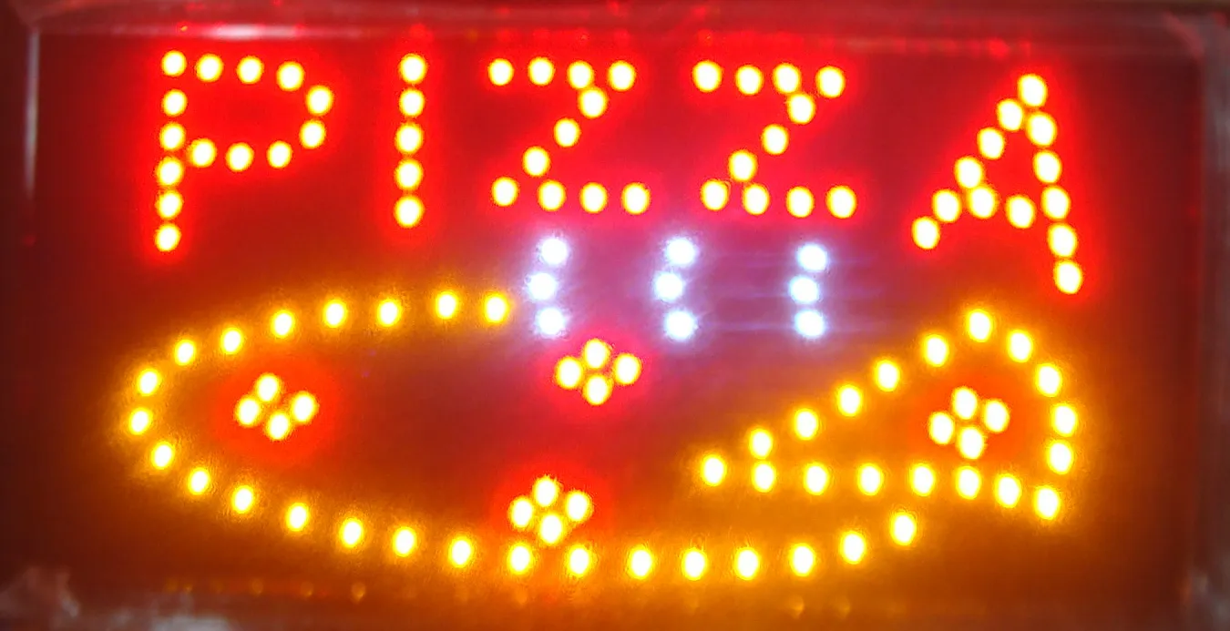Affichage mené anime ultra lumineux de panneau de pizza de signe de pizza de taille 19x10 pouces en plastique de PVC