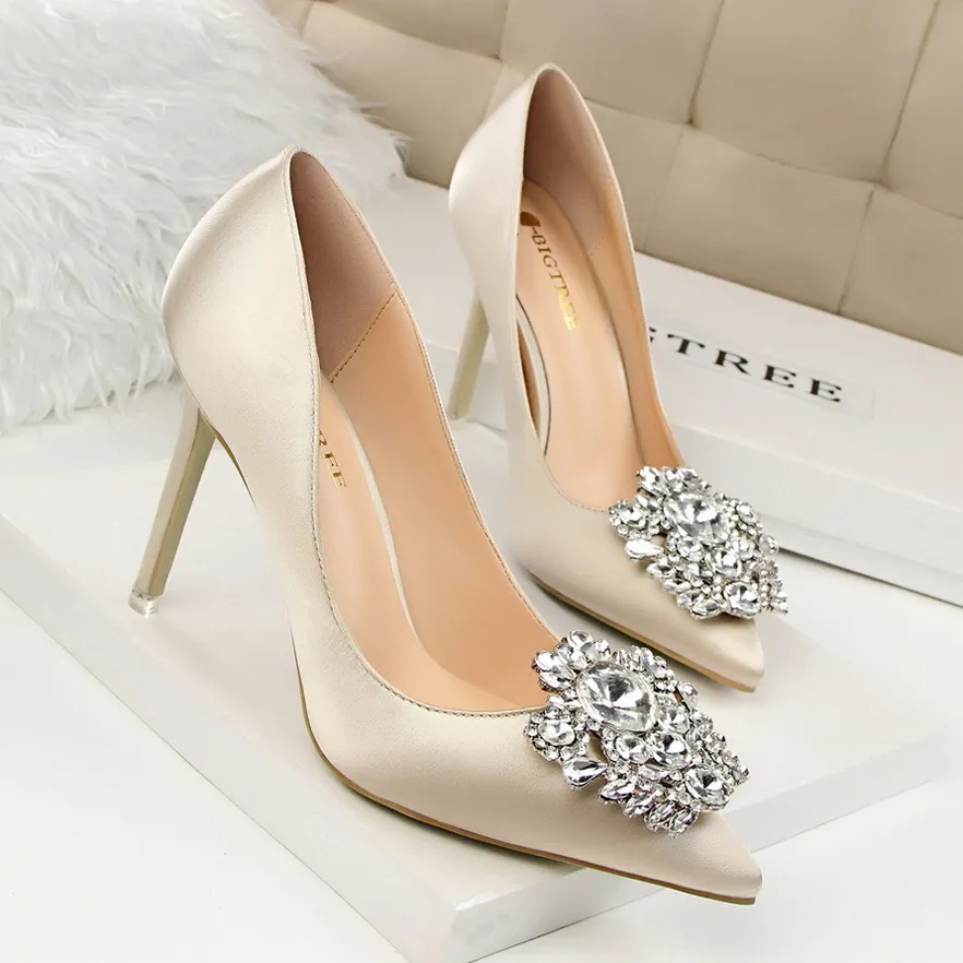 2015 Elegant Blue Burgundy Lady High Heel Wedding Shoes Square Pearls ...