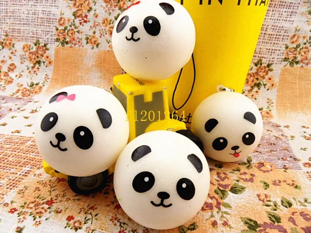 / gratis frakt 4cm jumbo panda squishy charms kawaii bullar bröd mobiltelefon nyckel väska rem hängande squishes lanyard