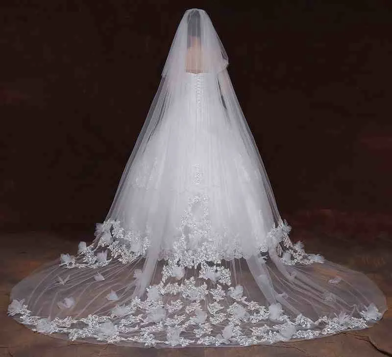 Najwyższej jakości welony ślubne Long Wedding Veils Ivory Akcesoria ślubne Soft Tulle z aplikacjami Cekiny Fantazyjne Weils Bridal