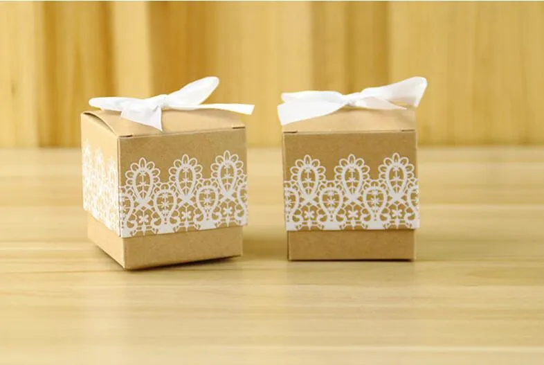 Noeud papillon dentelle Kraft fournitures de mariage boîtes de support de faveur bébé douche fête d'anniversaire boîtes à bonbons boîte-cadeau avec ruban