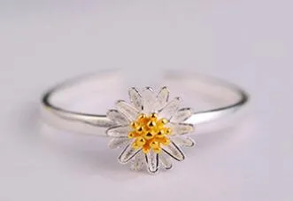 2017 ventes chaudes placage S925 Sterling Silver Daisy Sun flower Bague d'ouverture charmes Haute qualité Homme femme bague Bijoux de mode / 