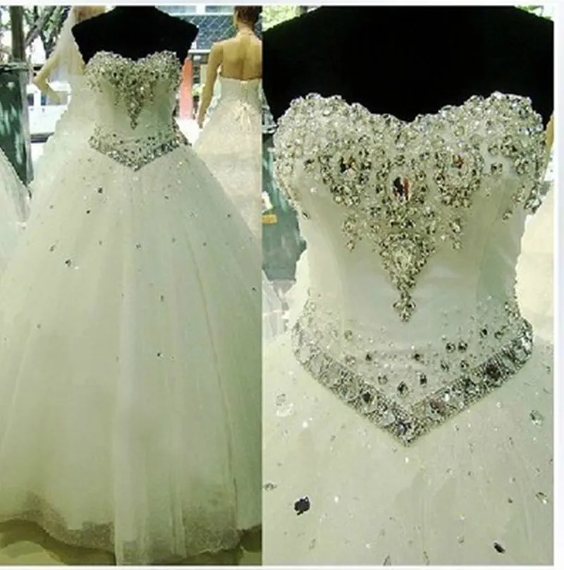 Ballkleid-Hochzeitskleider 2019 mit Perlen und Kristallen aus weichem Tüll, romantisches, herzförmiges Brautkleid mit Schnürung am Rücken