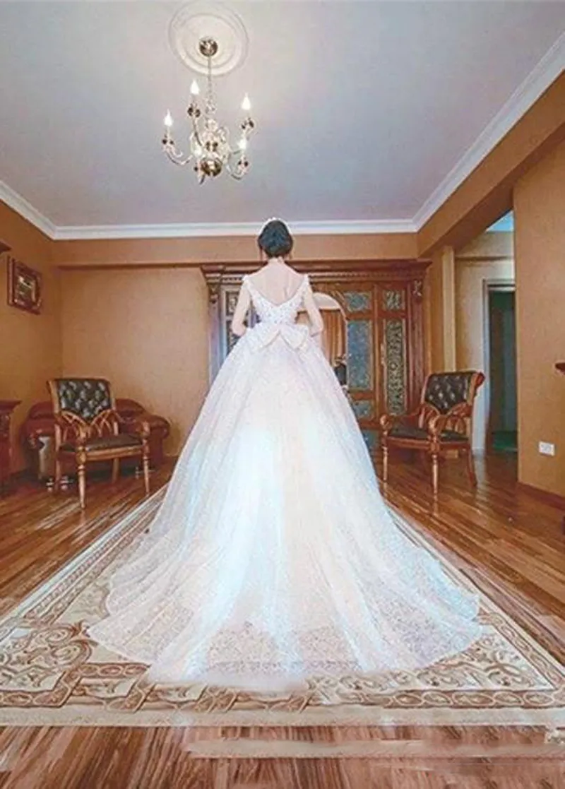 Robe de bal arabe 2018 robes de mariée princesse perles robes de mariée avec gros scoop noue bon marché robe nuptiale vintage plus taille5399845