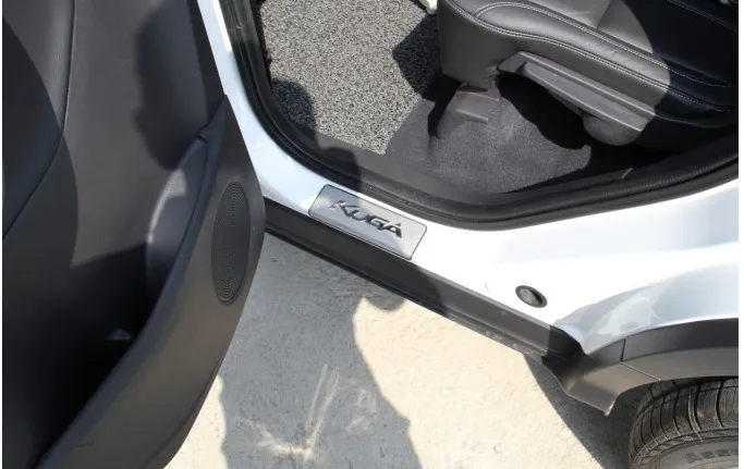Fit For Ford Kuga / escape 2013 2014 2015 Aço inoxidável peitoril da porta placa do Scuff Threshold Pad placa do passo Bem-vindo Pedal Acessórios Auto
