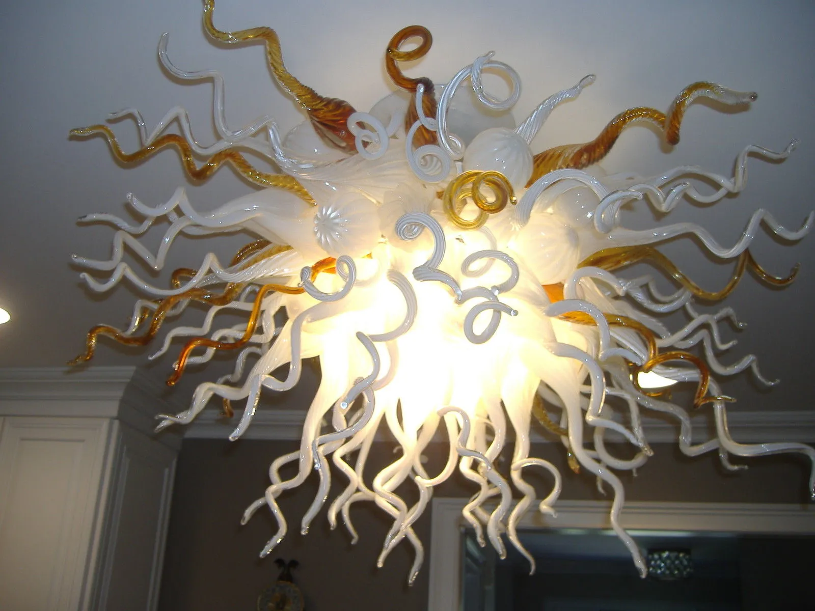 Lampade Murano Plafoniera da incasso Bianco puro e ambra Lampadario in vetro soffiato fatto a mano Luci a LED Home Restaurant Art Lighting