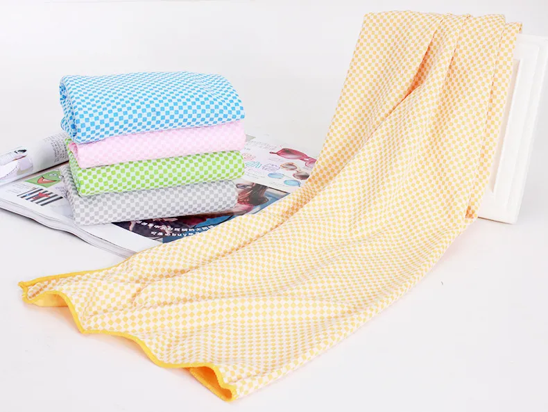 Serviette De Sport Rafraichissante Lot De 4 Serviettes De Refroidissement Instantané Pour Sport - Gym, Course Serviette Rafraichissante Serviette De Sport Rafraichissante Lot De 4 Serviettes De Refroidissement Instantané Pour Sport - Gym, Course Serviette Rafraichissante