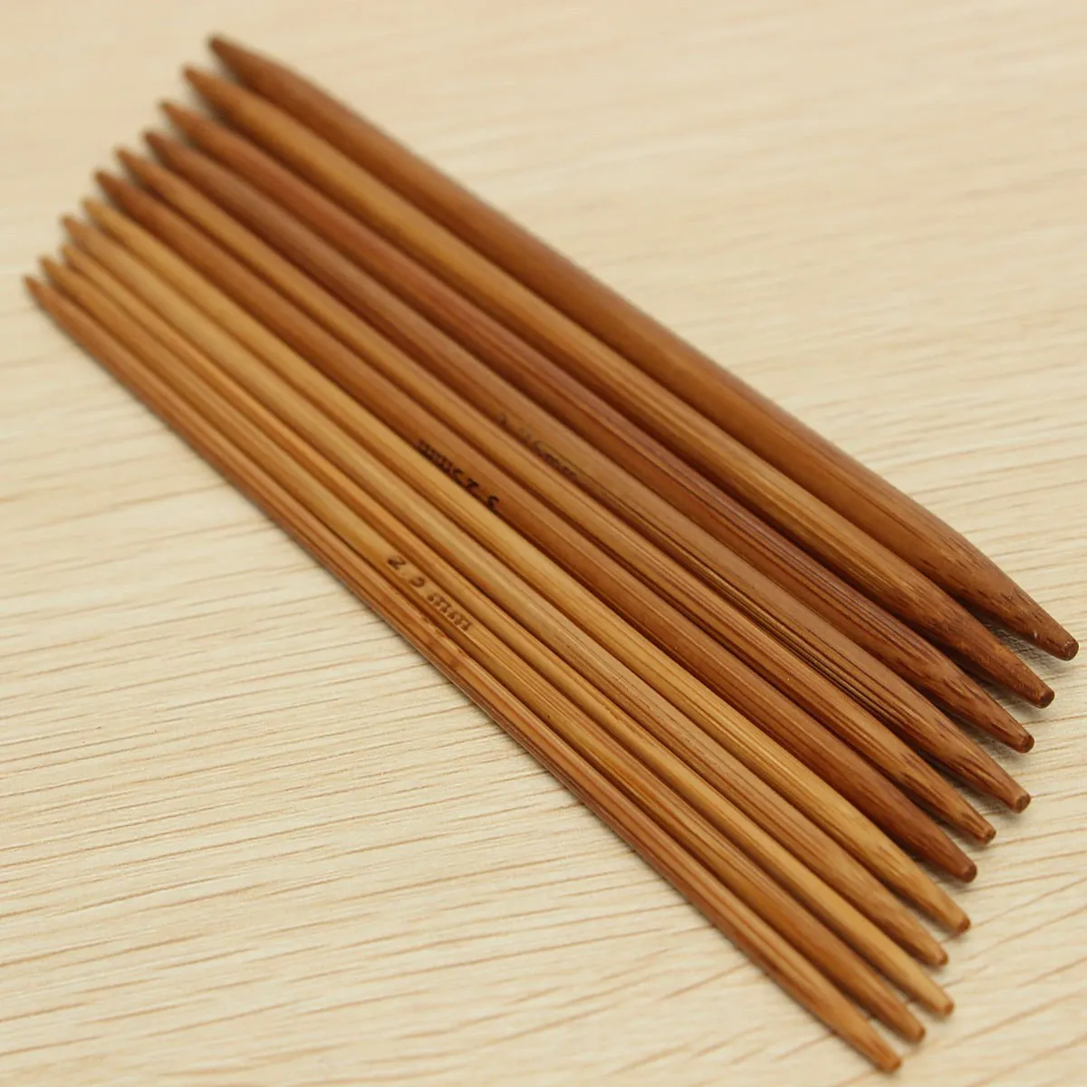 High Quality 5quot 11 Sizes Double Pointed Carbonized Bamboo Knitting Needles Crochet 13cm5117540