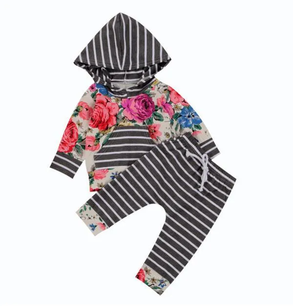 Più nuovo 2 pezzi neonato set neonato neonate vestiti set con cappuccio fiore t-shirt top + pantaloni a righe ragazze abiti set abbigliamento per bambini per 0-24 m