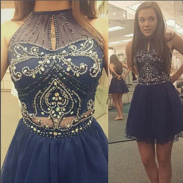 Glitzerndes zweiteiliges Abendkleid aus türkisfarbenem Tüll, kurzes formelles A-Linien-Schulterballkleid mit Neckholder und Kristallen in Marineblau