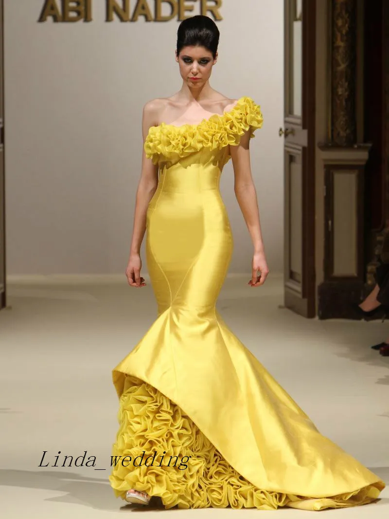 Robert Abi Nader 2019 new arrival couture yellow mermaid one shoulder handmade flower long evening dress