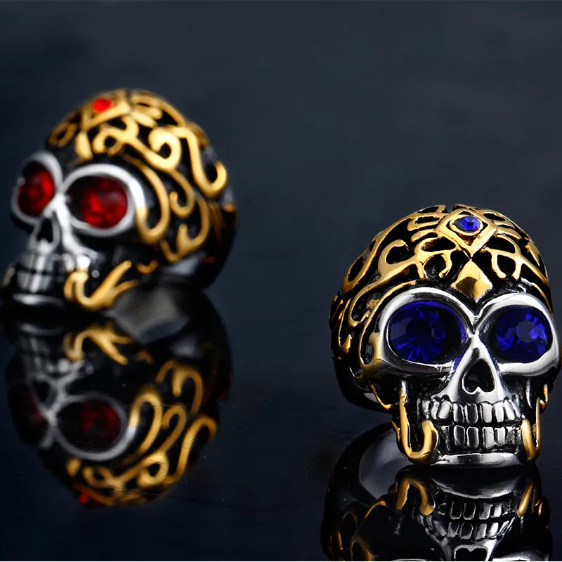 Bule Red Jewel Jewelry SkeletonringメンズチタンスチールVintgaアンティーク仕上げDiamante Electrapleteクールナイトクラブアクセサリースカルリング