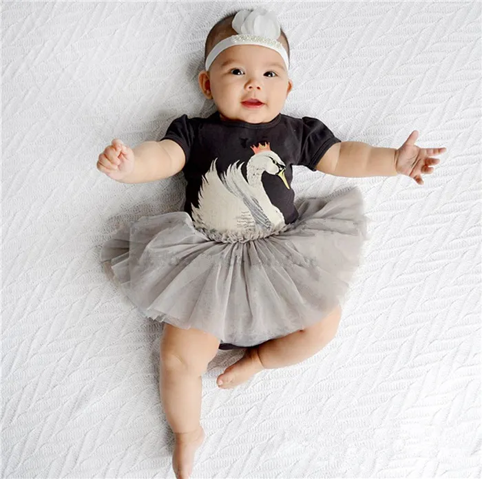 Hurtownie Ins Babies Odzież Newborn Baby One-Piece Romper Sukienka Swan Infant Giri's Rompers Toddler Jumper Garnitury