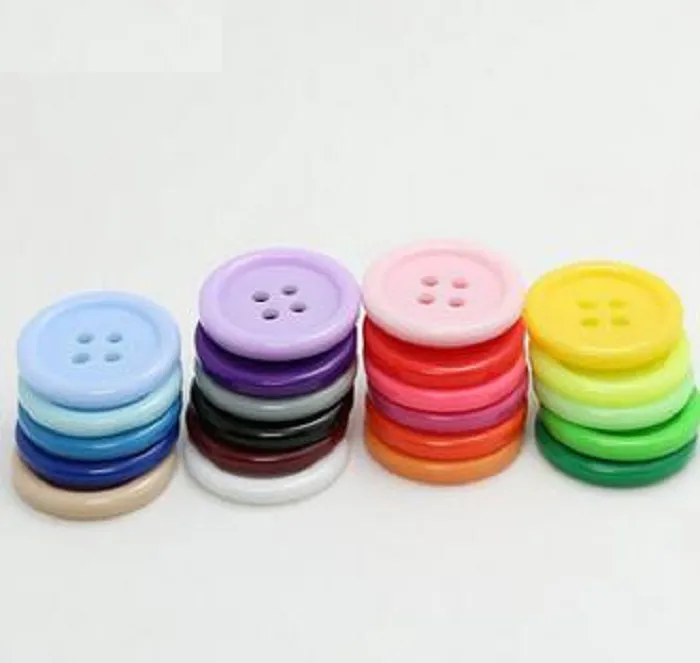 Nouveau 1300 pièces/sac ou ensemble de boutons 9/15/18/20/23/25mm, quatre trous ronds en résine pour boîte cadeau faite à la main, artisanat de couture, bricolage