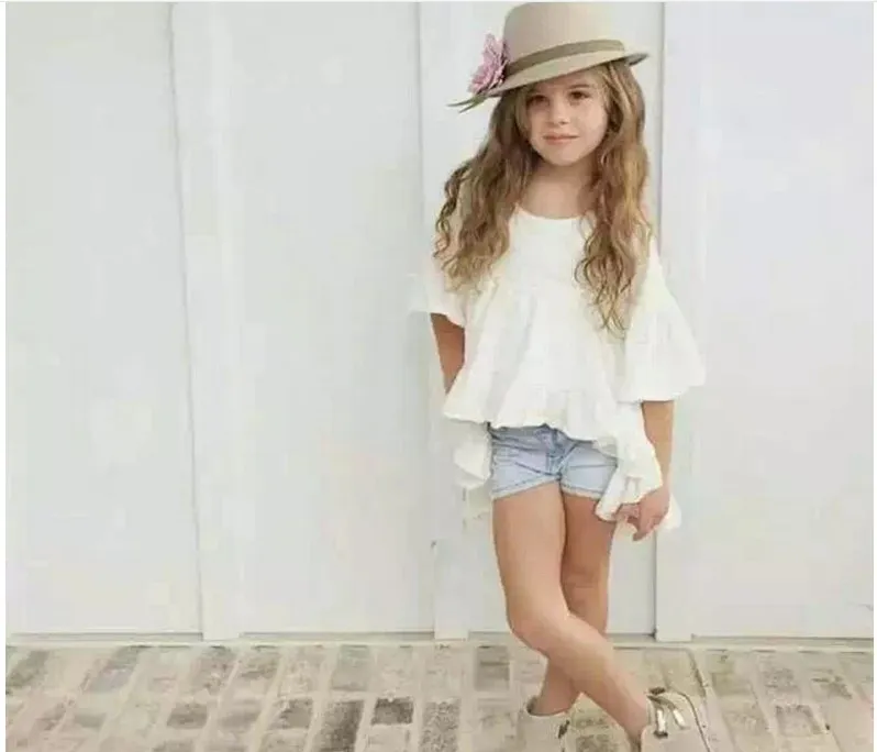 2016 Nouvelles Filles Mignonnes Chemises Blanches Robe Enfants Coton Chemise Longue Blouses Mode Fille À Manches Courtes Tops Bébé Fille Ruffle T-shirts / 