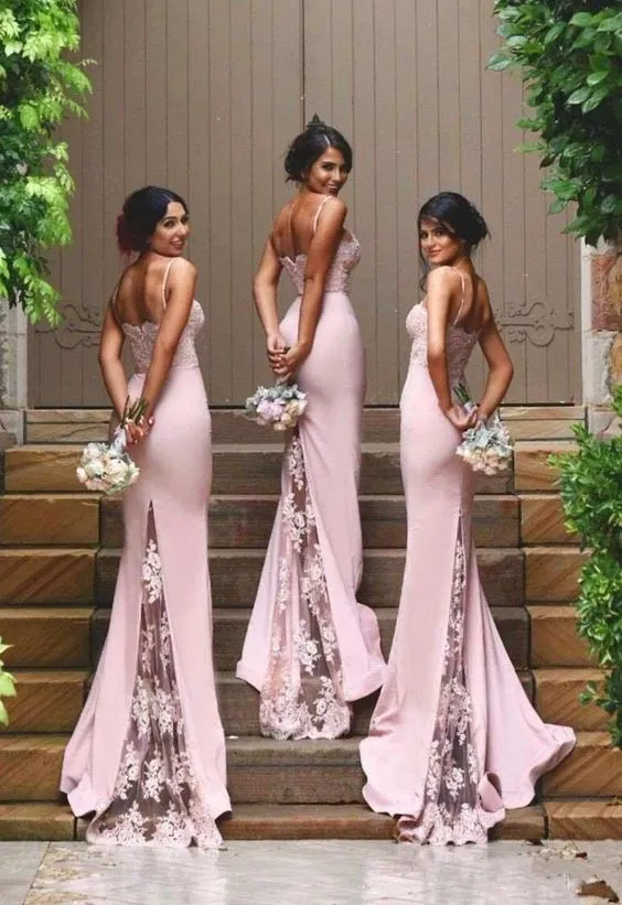 Pink Mermaid Bridesmaid Dresses Spaghetti Straps Lace Appliques Satin Bodycon Bridesmaid Gowns Chic Lace Train Formal Wedding Party Dresses