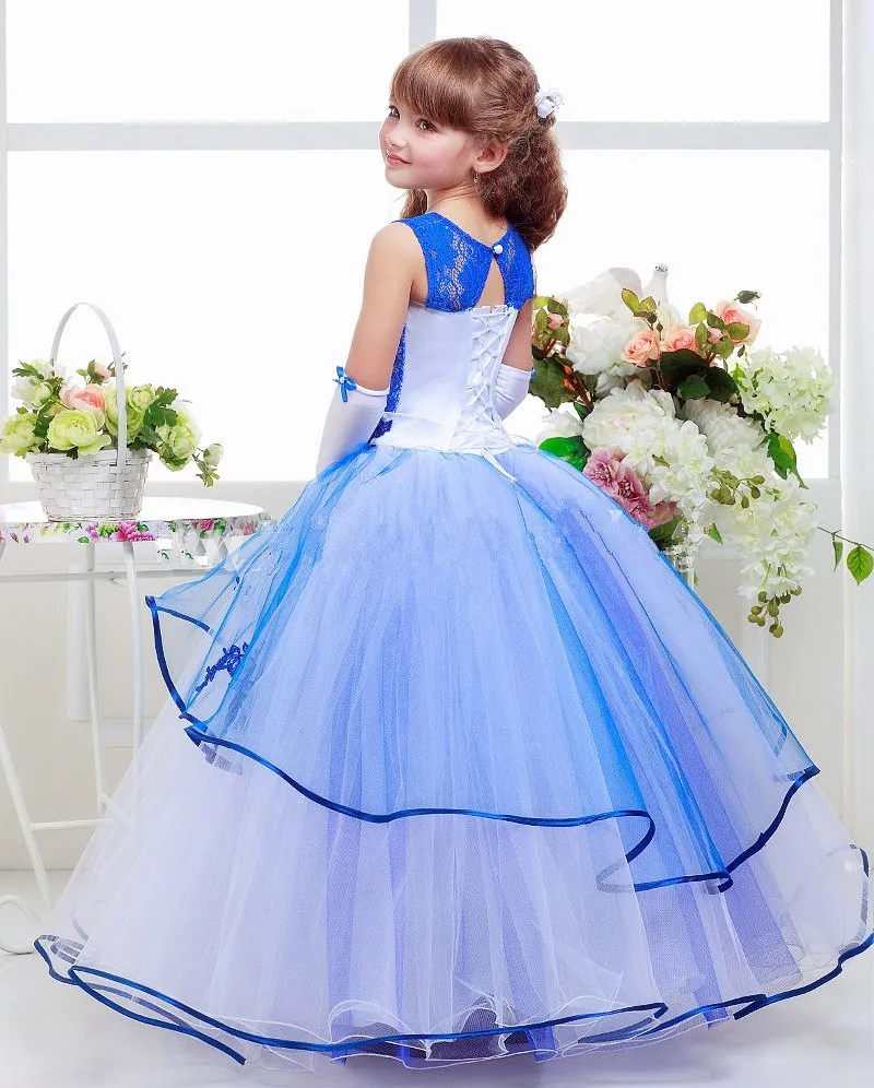 Royal Blue Lace Flower Girl Dresses for Weddings Broderi Princess First Communion Klänningar för flickor Tiered Golvlängd