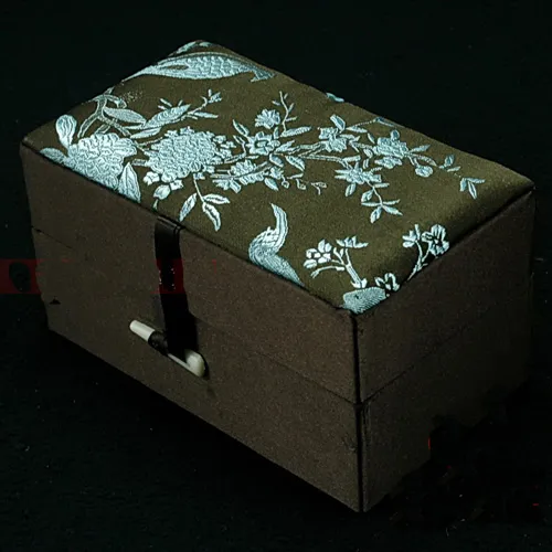 Rectangle Craft floral grand bijoux montre coffret cadeau de rangement rempli de coton décoratif chinois brocade en carton en carton 8956465