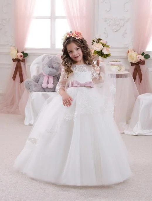 Princess Illusion Long Sleeves Bridal Flower Girls Dresses Lace Appliqued Bow Ball Gown Cheap Girls Pageant Dresses