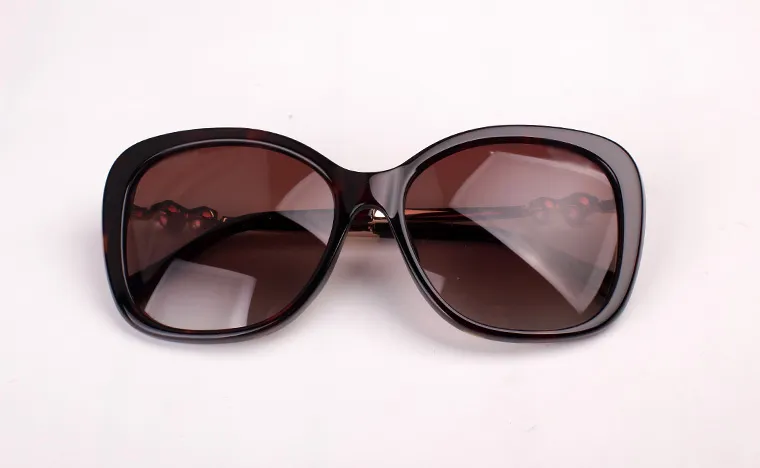 Nieuwe zonnebril Th5339 Gafas de Sol Sunglass Manieren Ellipse Box Zonnebril Mannen en Vrouwen Zonnebril Color Film Oculos Merk