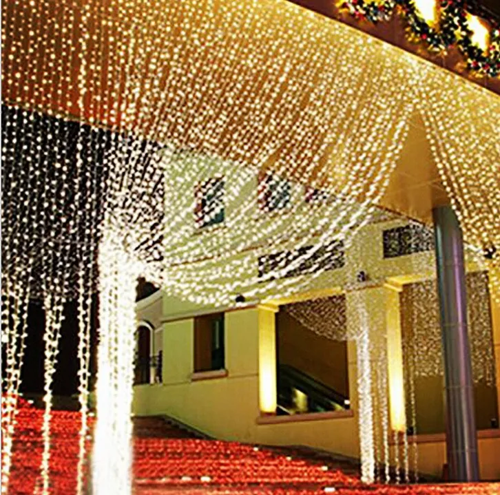 RGB 300 LED 3M * 3M LEDの滝屋外列ライトクリスマス結婚式パーティー休日の庭LEDカーテンライト装飾AC110V-250V