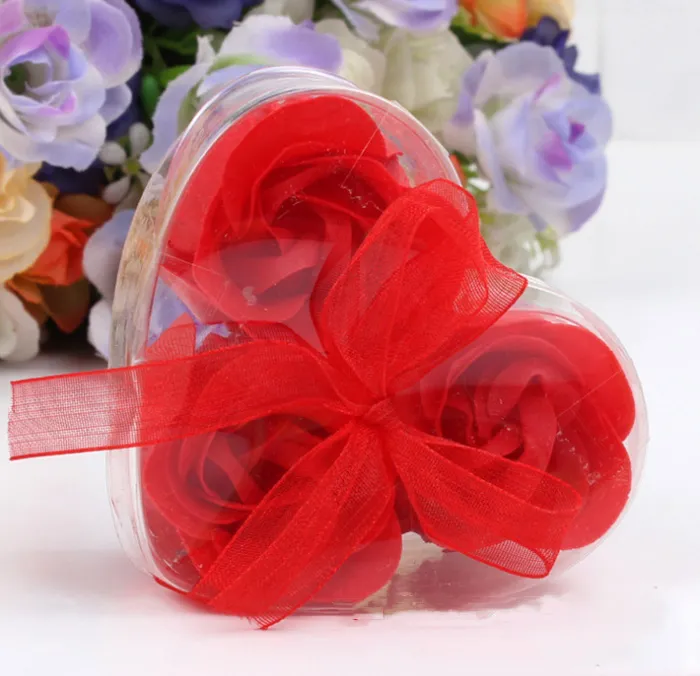 3 sztuk Zestaw PCV Box Packed Serce Kształt Handmade Rose Soap Płatek Symulacja Kwiat Papier Kwiat Mydło Walentynki Prezenty Przyjęcia Urodziny Prezenty