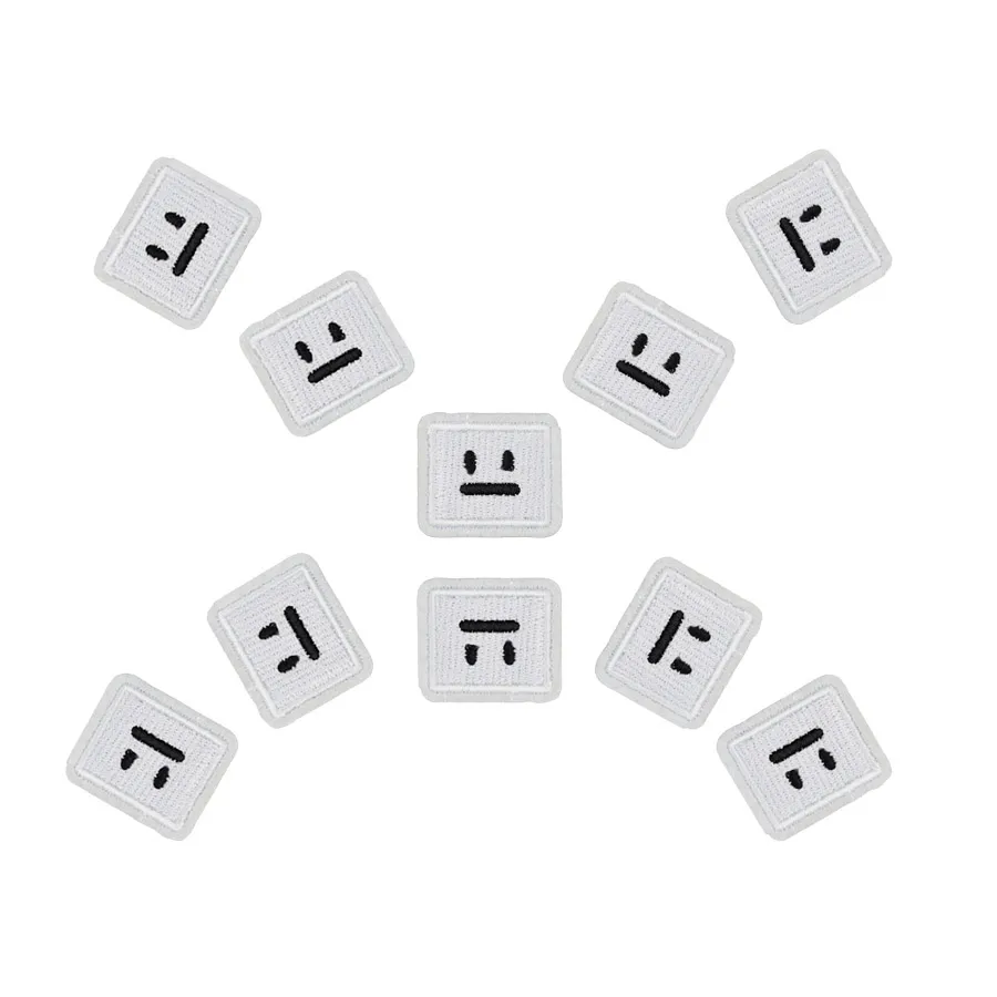Compra 10 UNIDS Parches Blancos Para La Ropa De Hierro Moda Parche Bordado  Para La Ropa Apliques Accesorios De Costura Insignia En La Ropa De Hierro  En El Parche Barato | Entrega