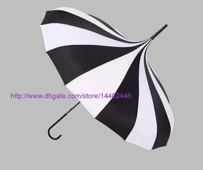 30ピースの新しい創造的なデザイン黒と白の縞模様のゴルフの傘長いストレートパゴダ傘無料船